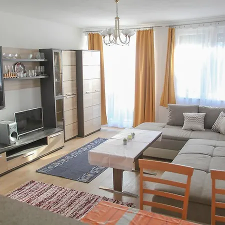 Rábai Apartman Apartman